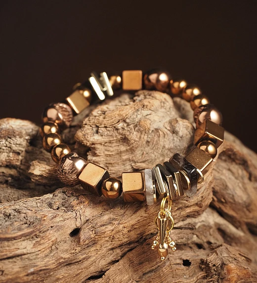 Браслет женский из Гематита и Лабрадора