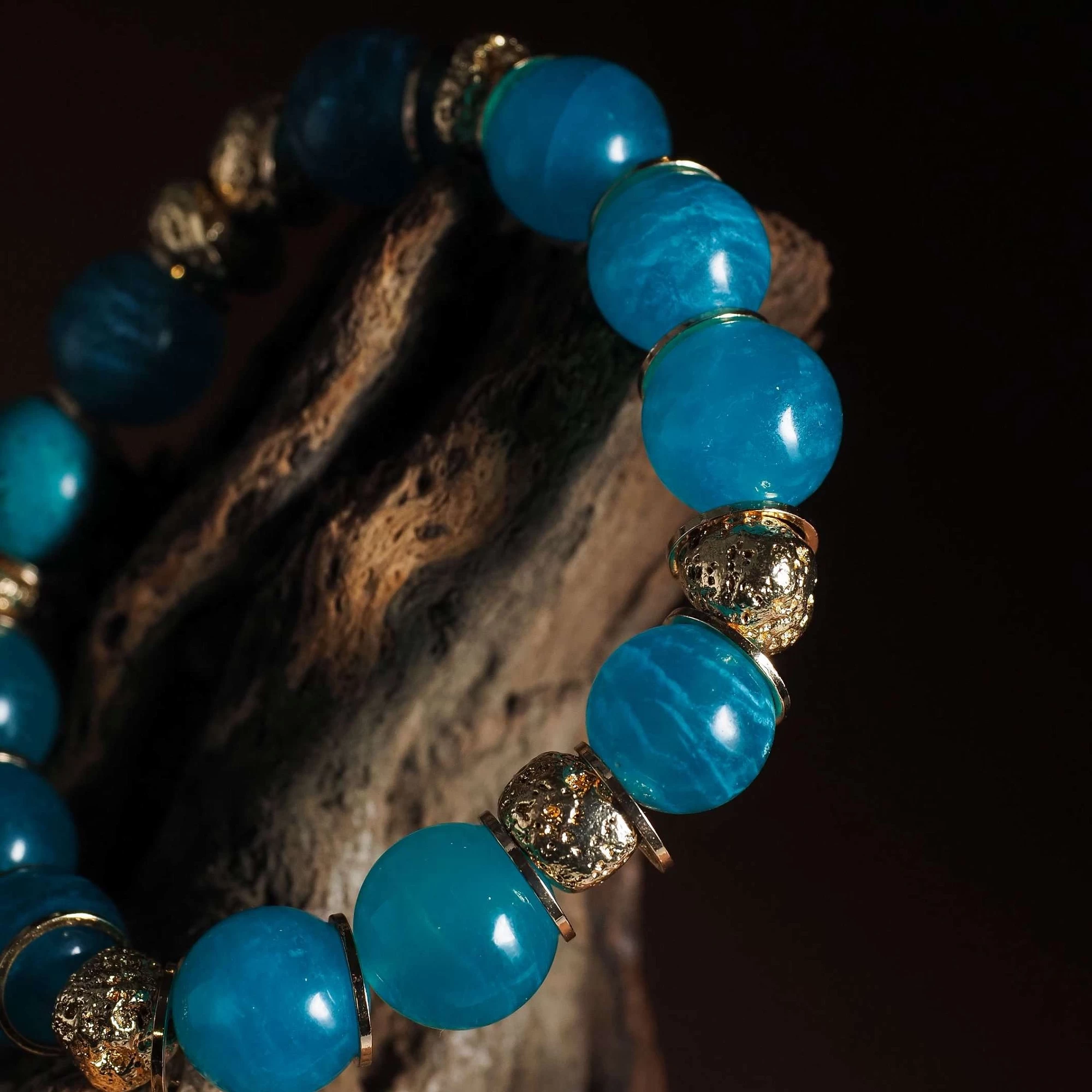 Браслет женский из Амазонита и Вулканита