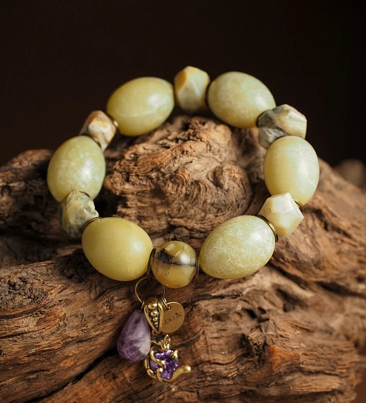 Браслет женский из Жадеита, Опала и Аметиста