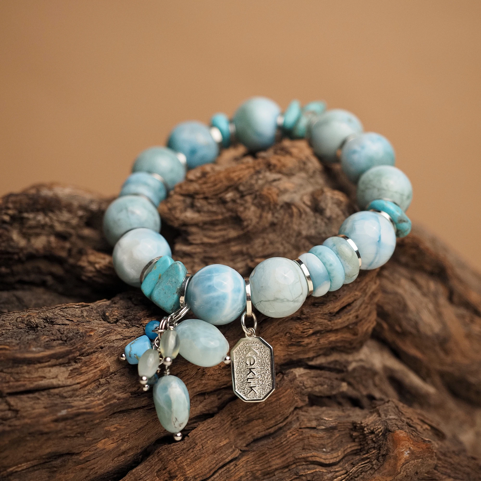 Браслет женский из Бирюзы и Ларимара