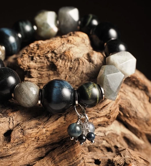 Браслет женский для 2-го числа рождения