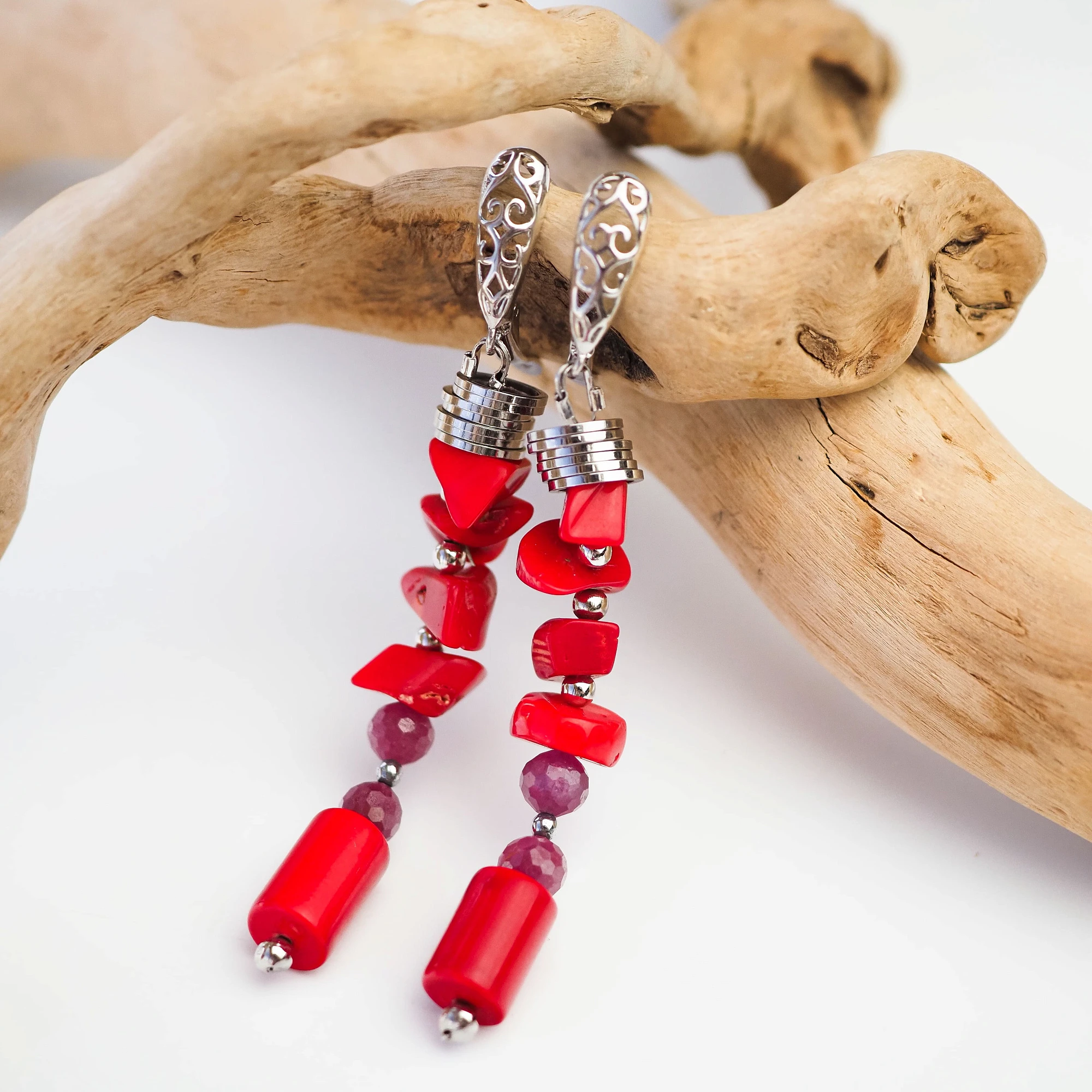 Серьги из Коралла и Корунда