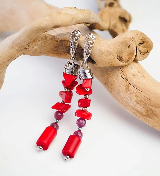 Серьги из Коралла и Корунда