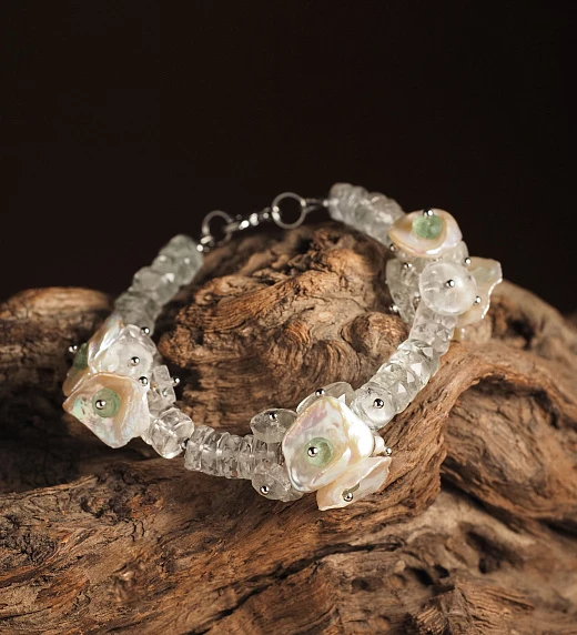 Браслет женский из Жемчуга и зеленого Аметиста