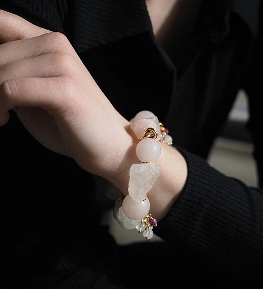 Браслет женский из Розового кварца №7