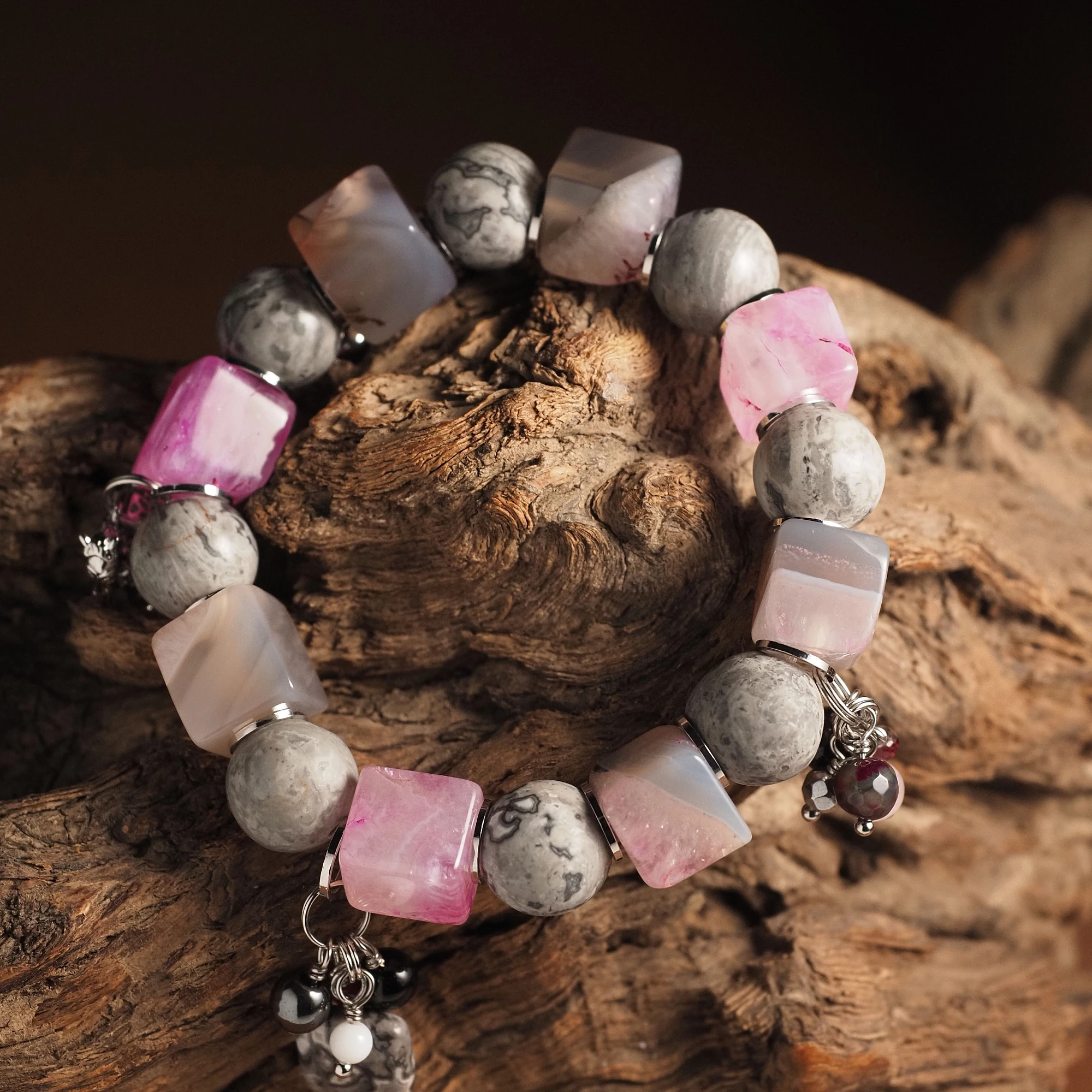 Новогодний браслет №1