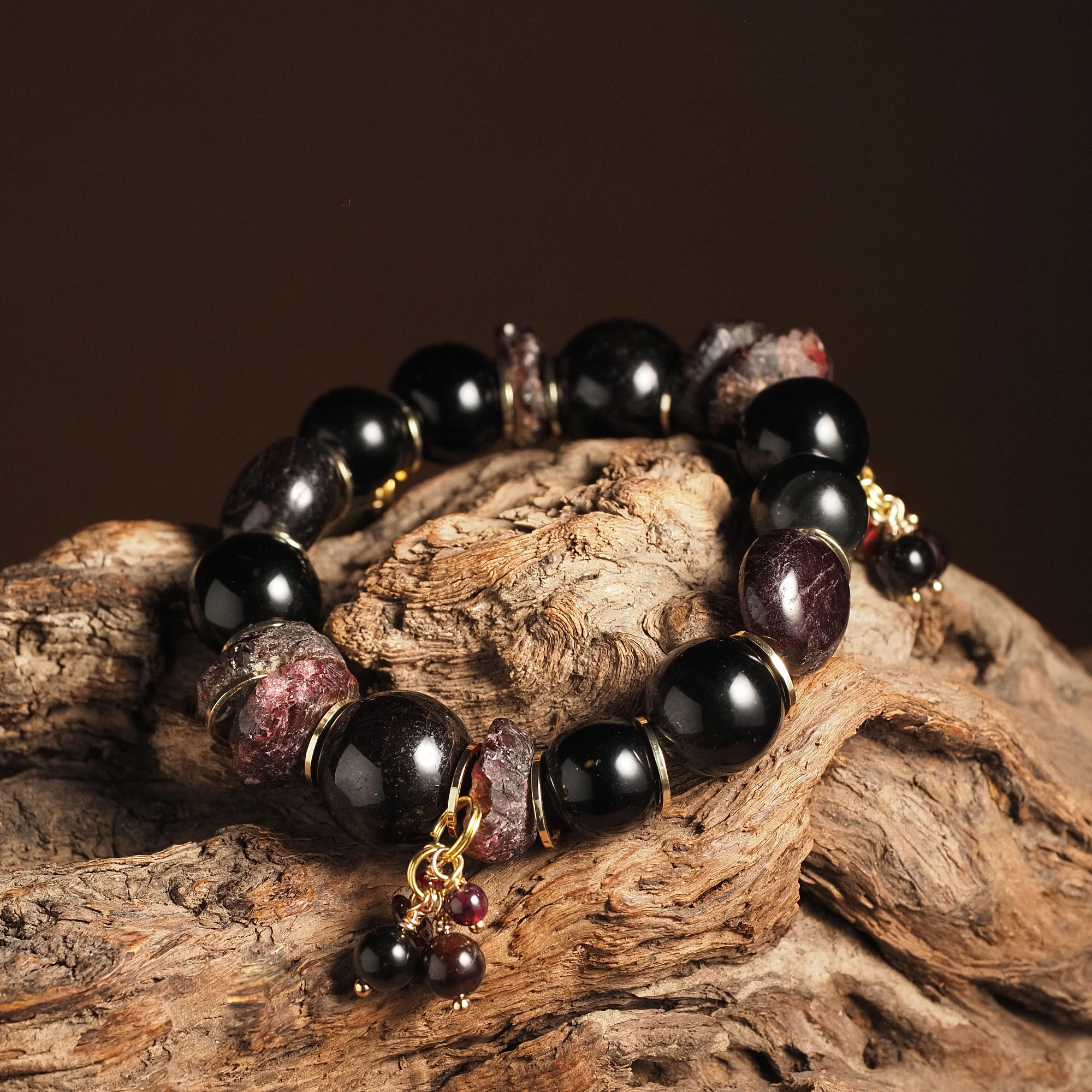 Браслет женский для 13-го числа рождения