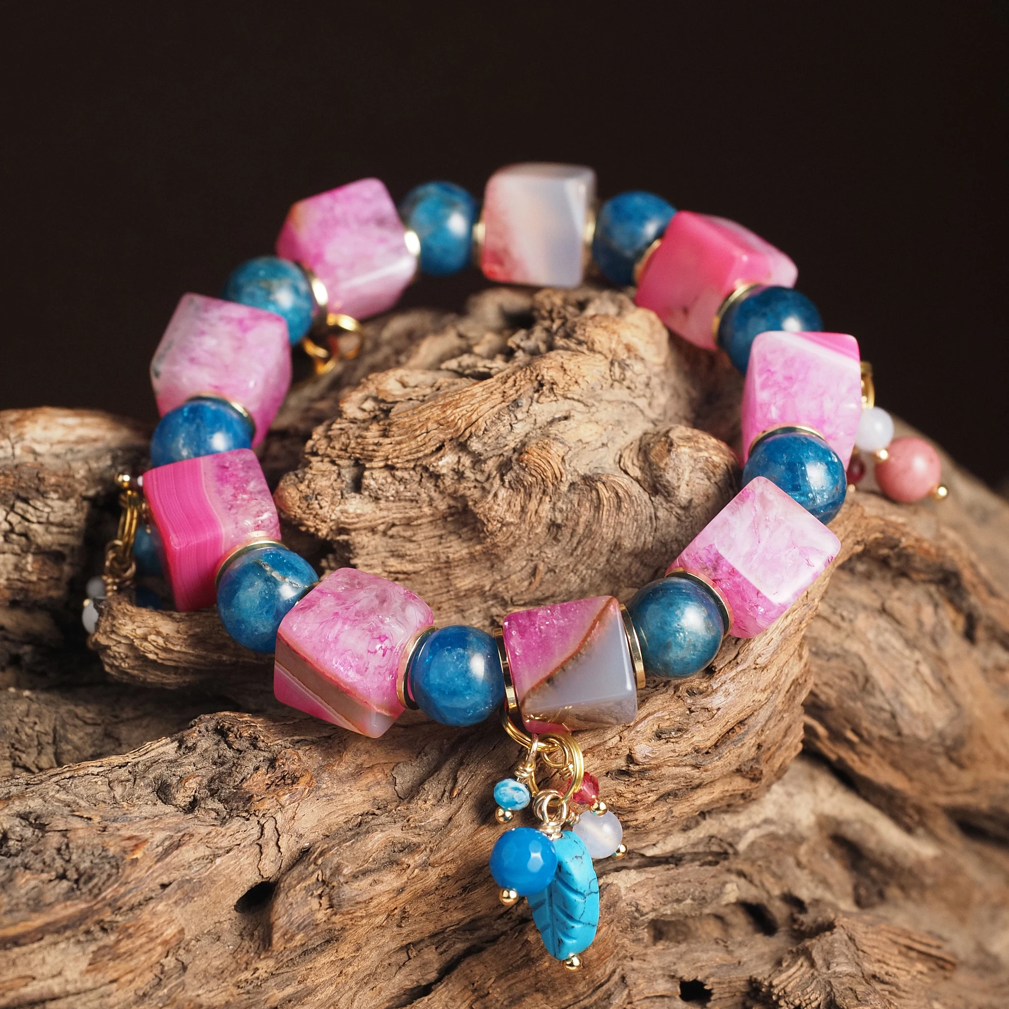 Браслет женский из Агата и Апатита