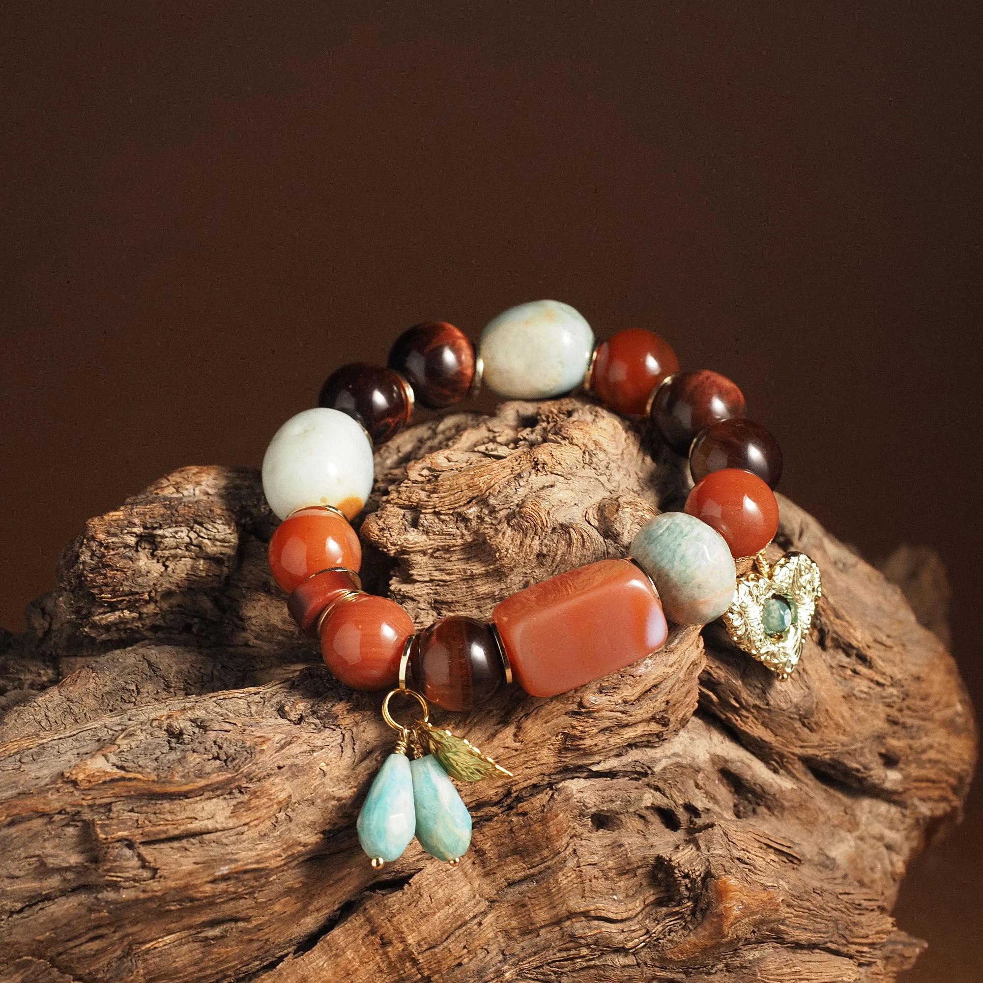 Браслет женский из Амазонита, Бычьего глаза и Сердолика №2