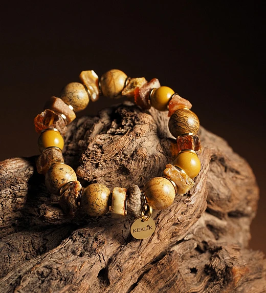 Браслет лаконичный для 19-го числа рождения