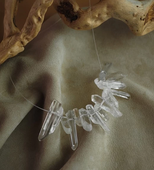 Чокер женский из Горного хрусталя №2