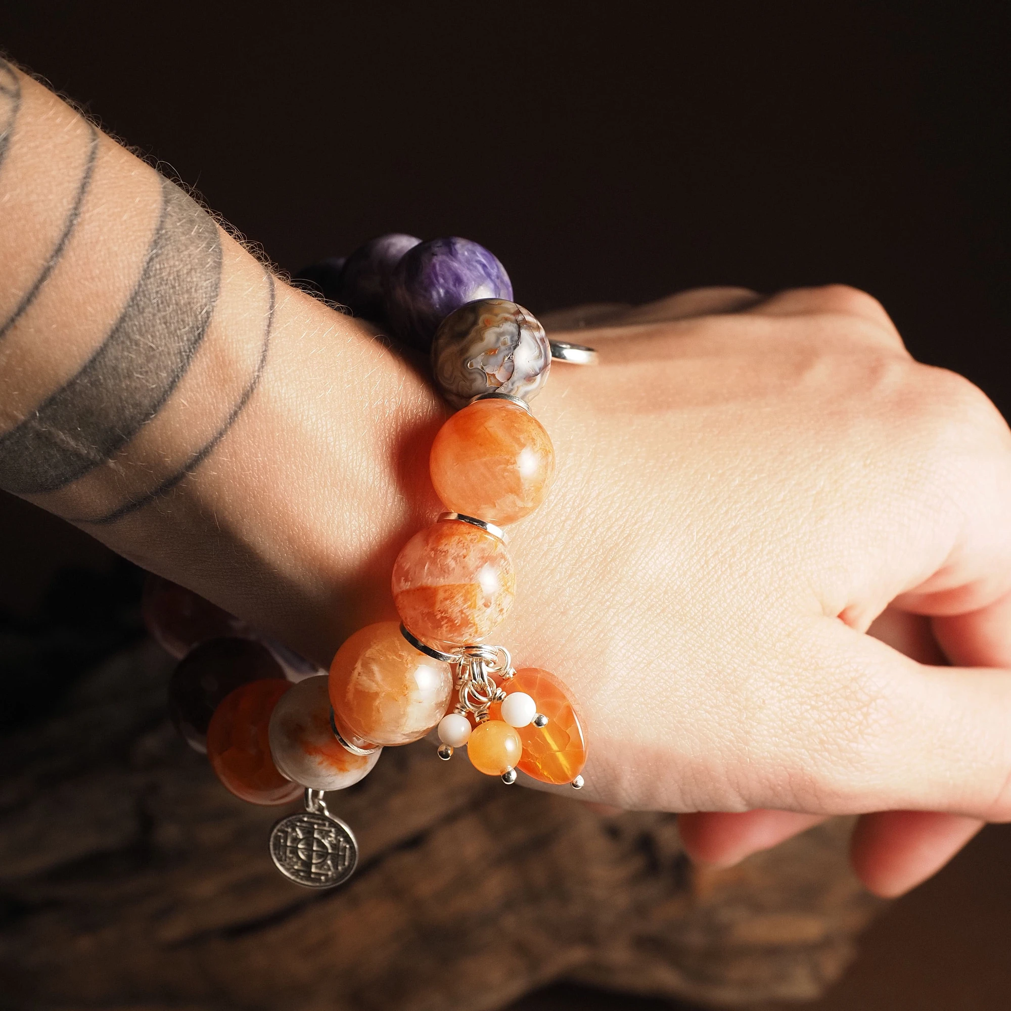 Браслет из Агата, Аметиста и Чароита женский