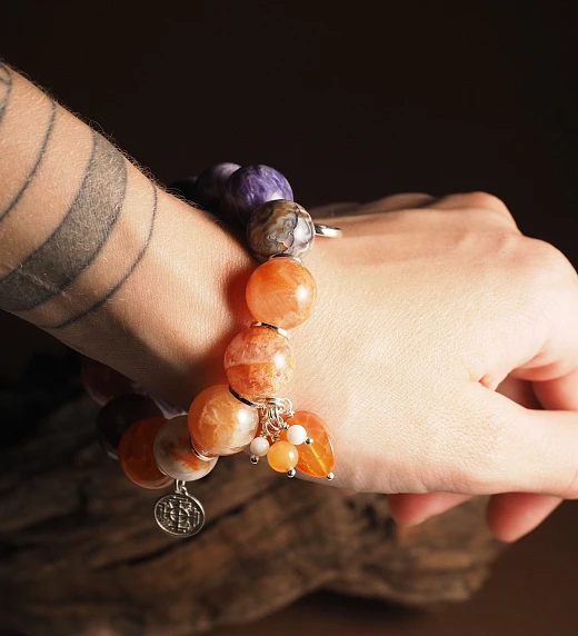 Браслет женский из Агата, Аметиста и Чароита
