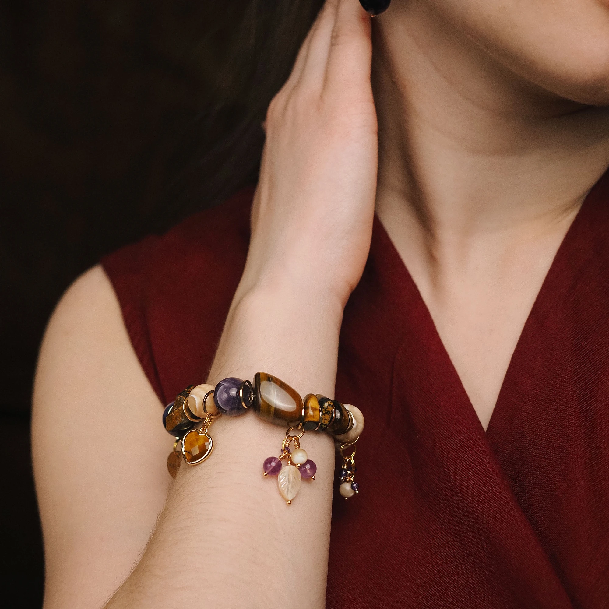 Браслет женский из Аметиста, Перламутра и Тигрового глаза