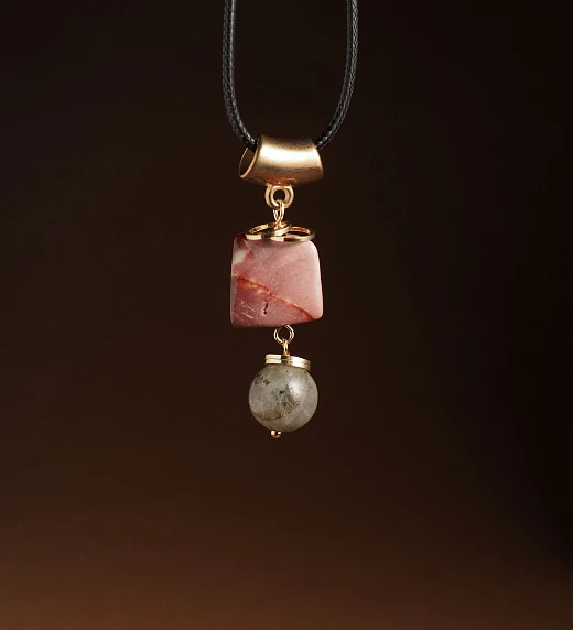 Подвеска для 12-го числа рождения