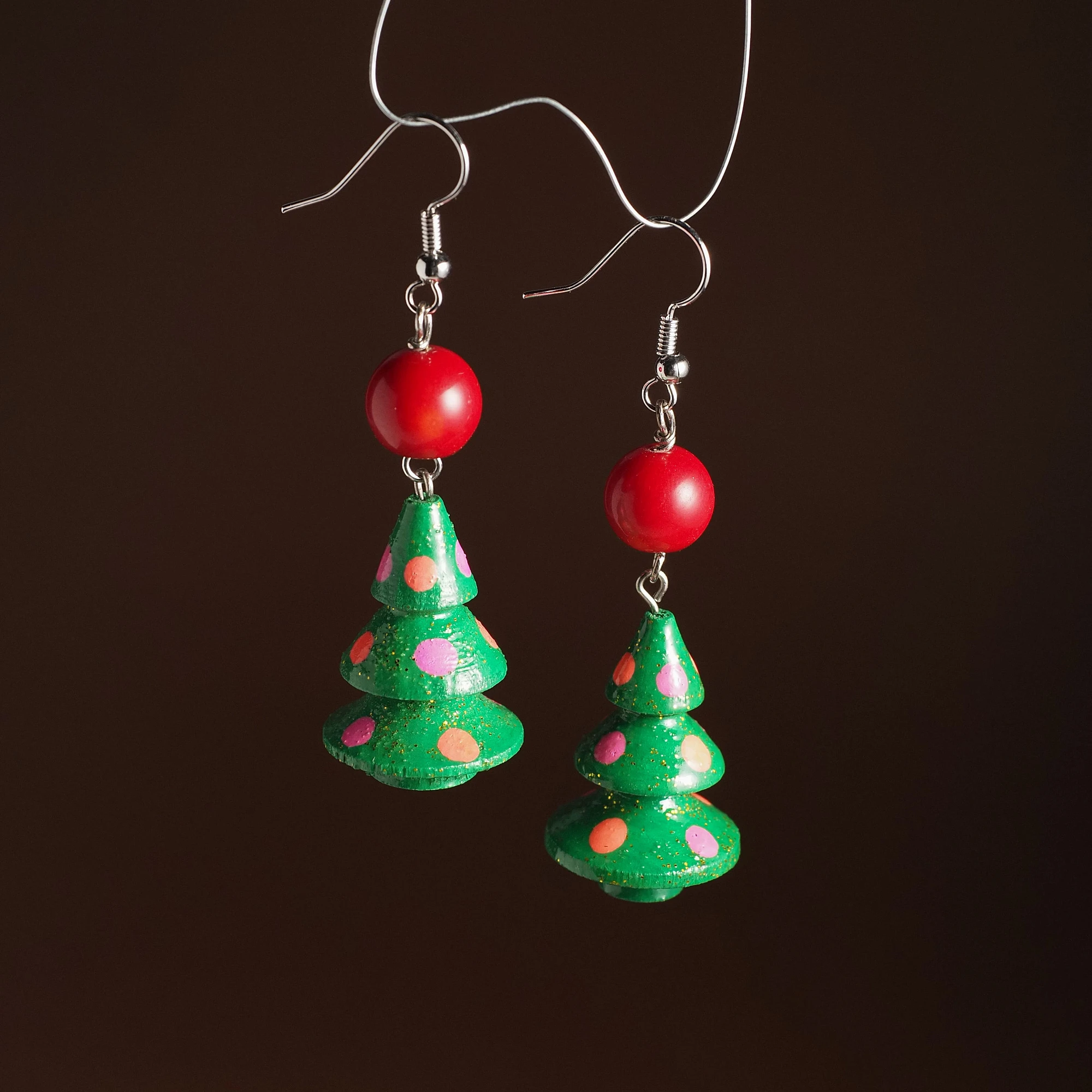 Серьги-елочки из Коралла
