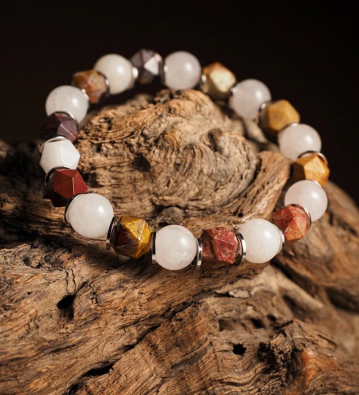 Браслет лаконичный для 6-го числа рождения