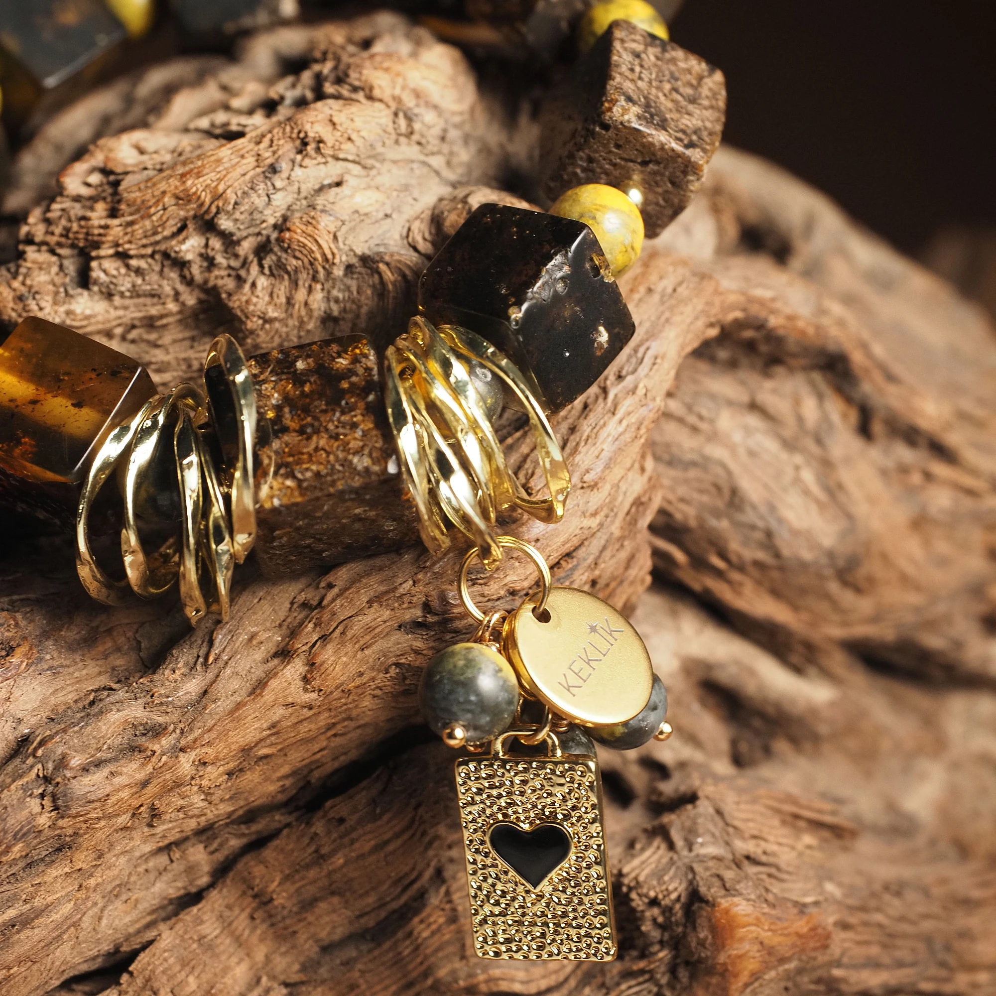 Браслет женский из Янтаря и Яшмы