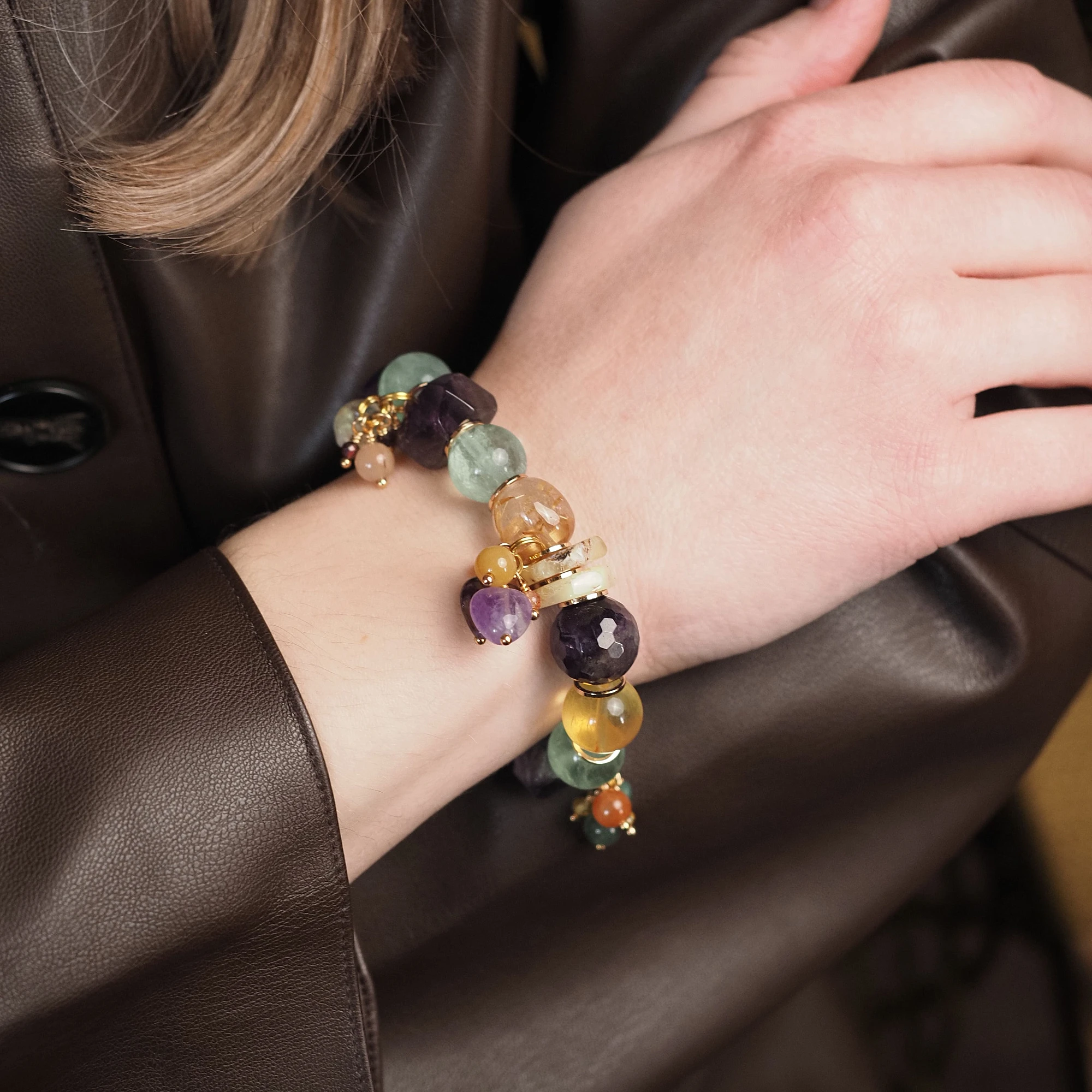 Браслет женский из Аметиста, Опала, Рутилового кварца и Флюорита