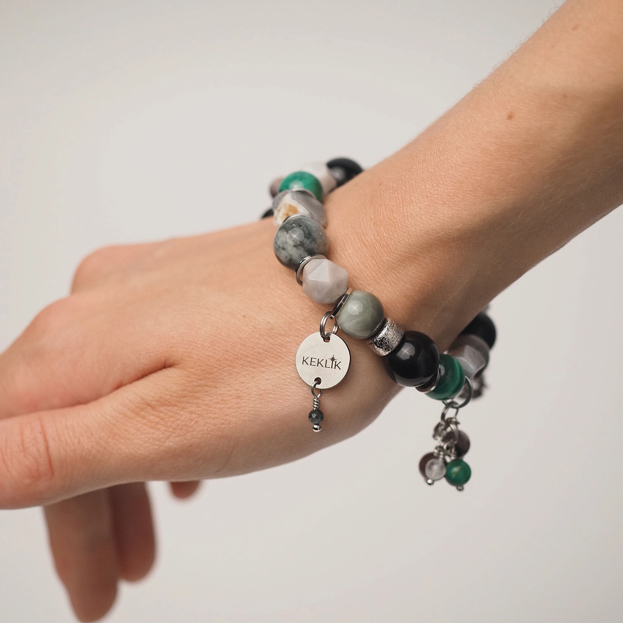 Браслет женский из Агата, Кошачьего глаза, Малахита и Обсидиана