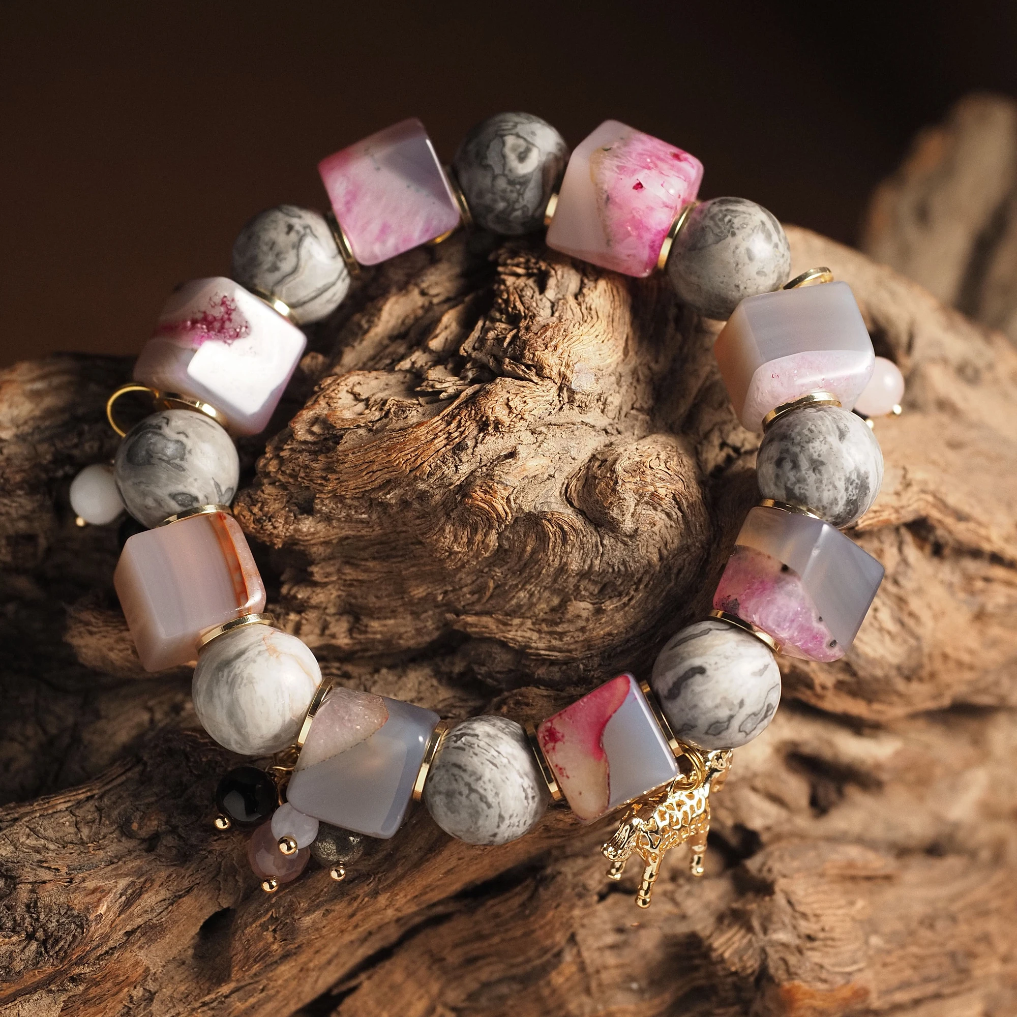 Новогодний браслет №2