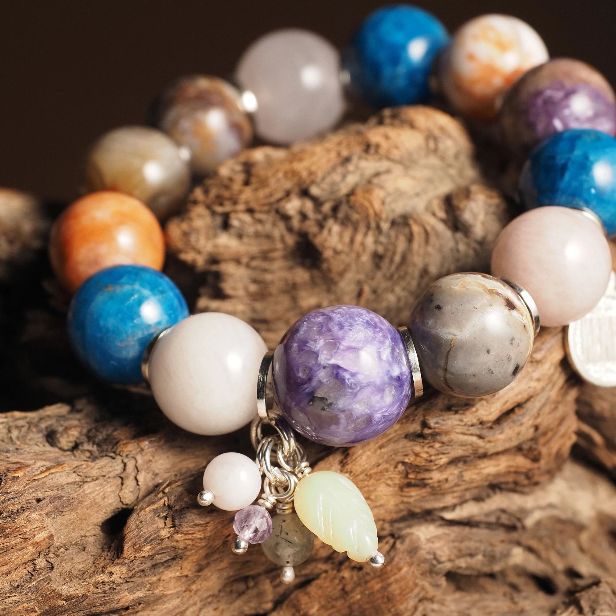 Браслет женский из Агата, Апатита, Розового кварца и Чароита