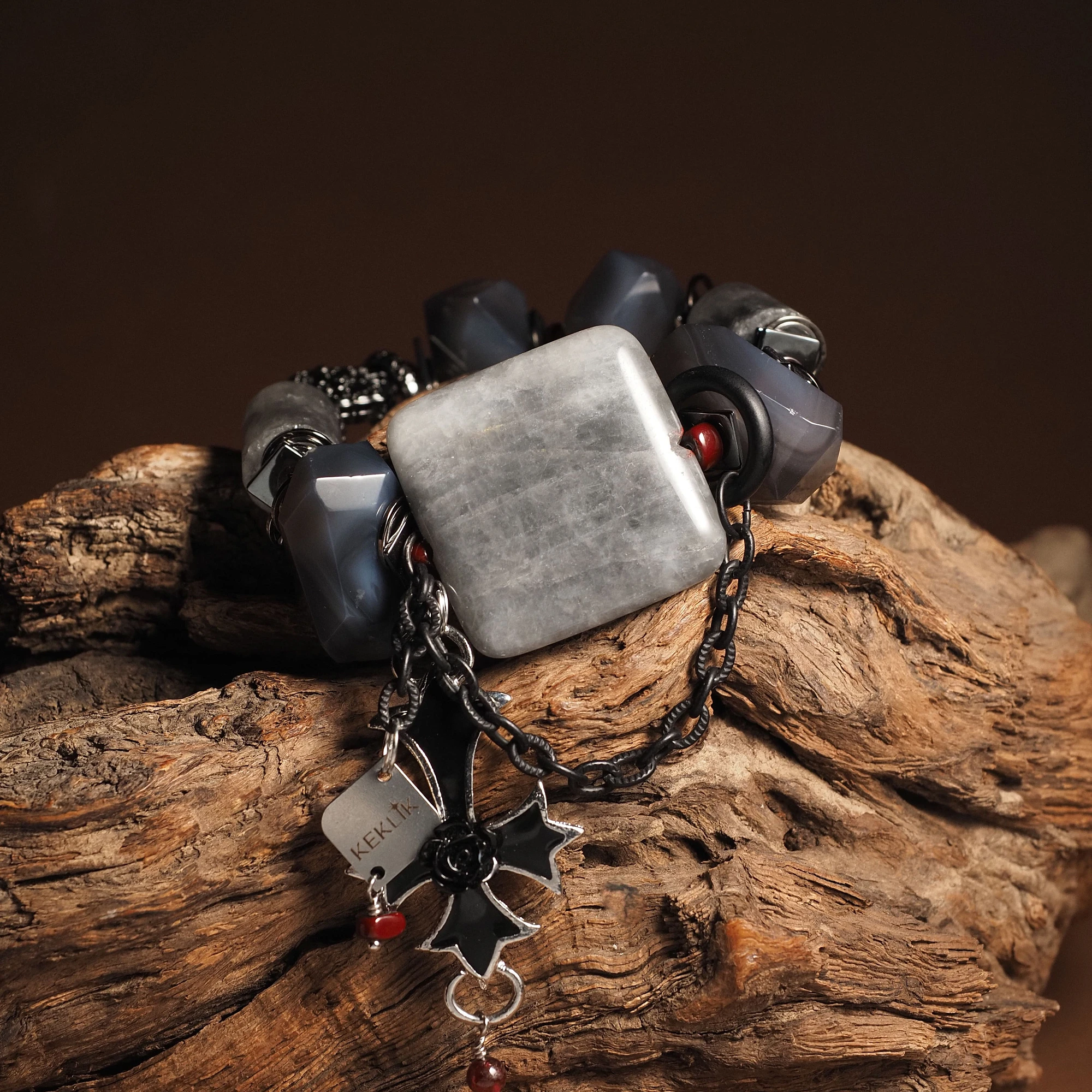 Браслет женский из Турмалинового кварца, Кошачьего глаза, Агата, Граната и Гематита