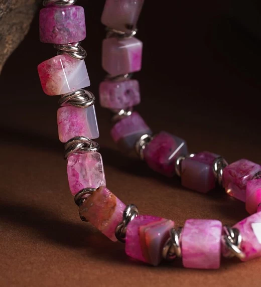 Чокер женский из Агата №1