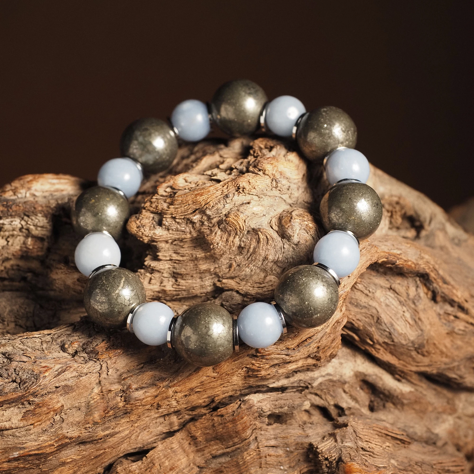 Браслет женский для 20-го числа рождения