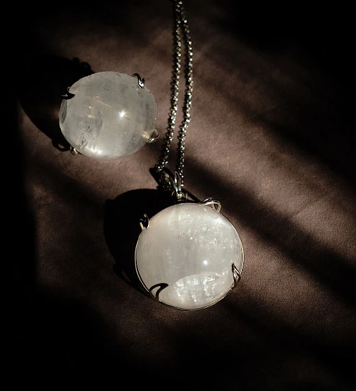 Кольцо из Розового кварца