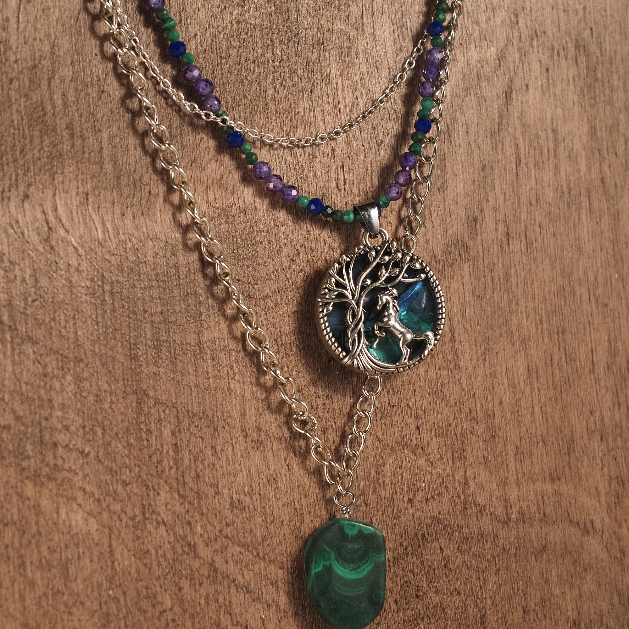 Чокер из Малахита и Шпинели женский