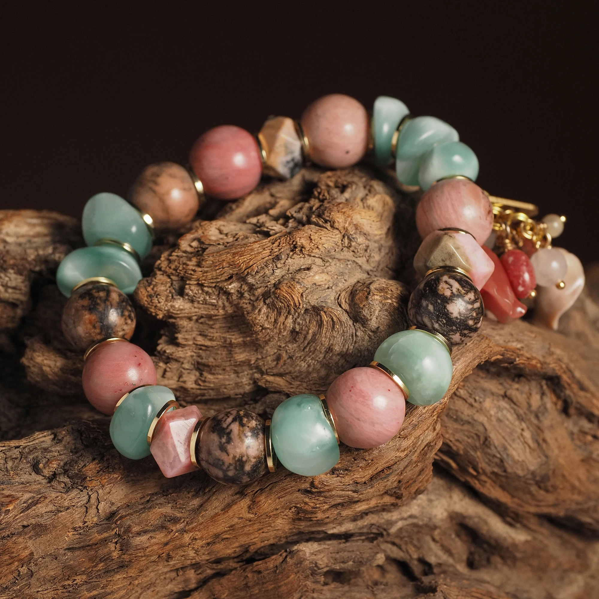 Браслет женский из Диопсида и Родонита №2