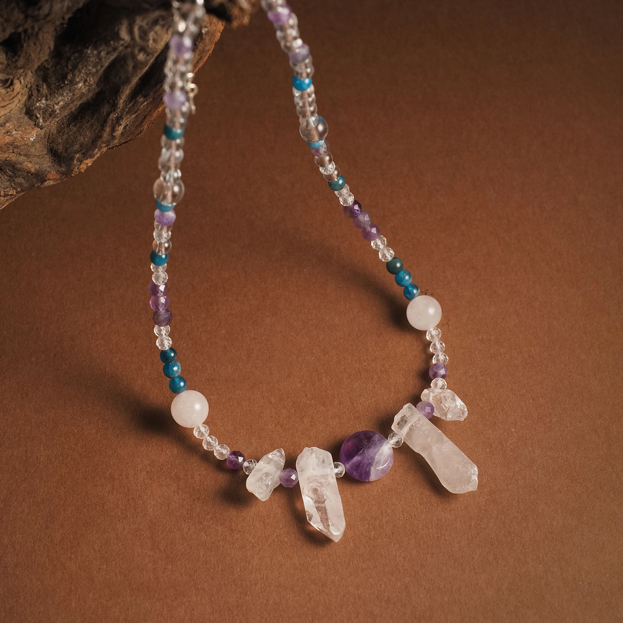Чокер женский из Аметиста, Апатита, Горного хрусталя и Розового кварца