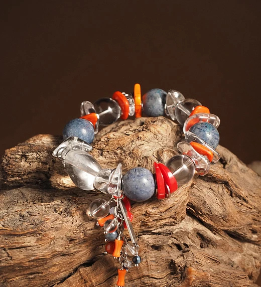 Браслет из Горного хрусталя и Коралла женский