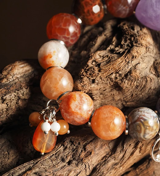 Браслет женский из Агата, Аметиста и Чароита
