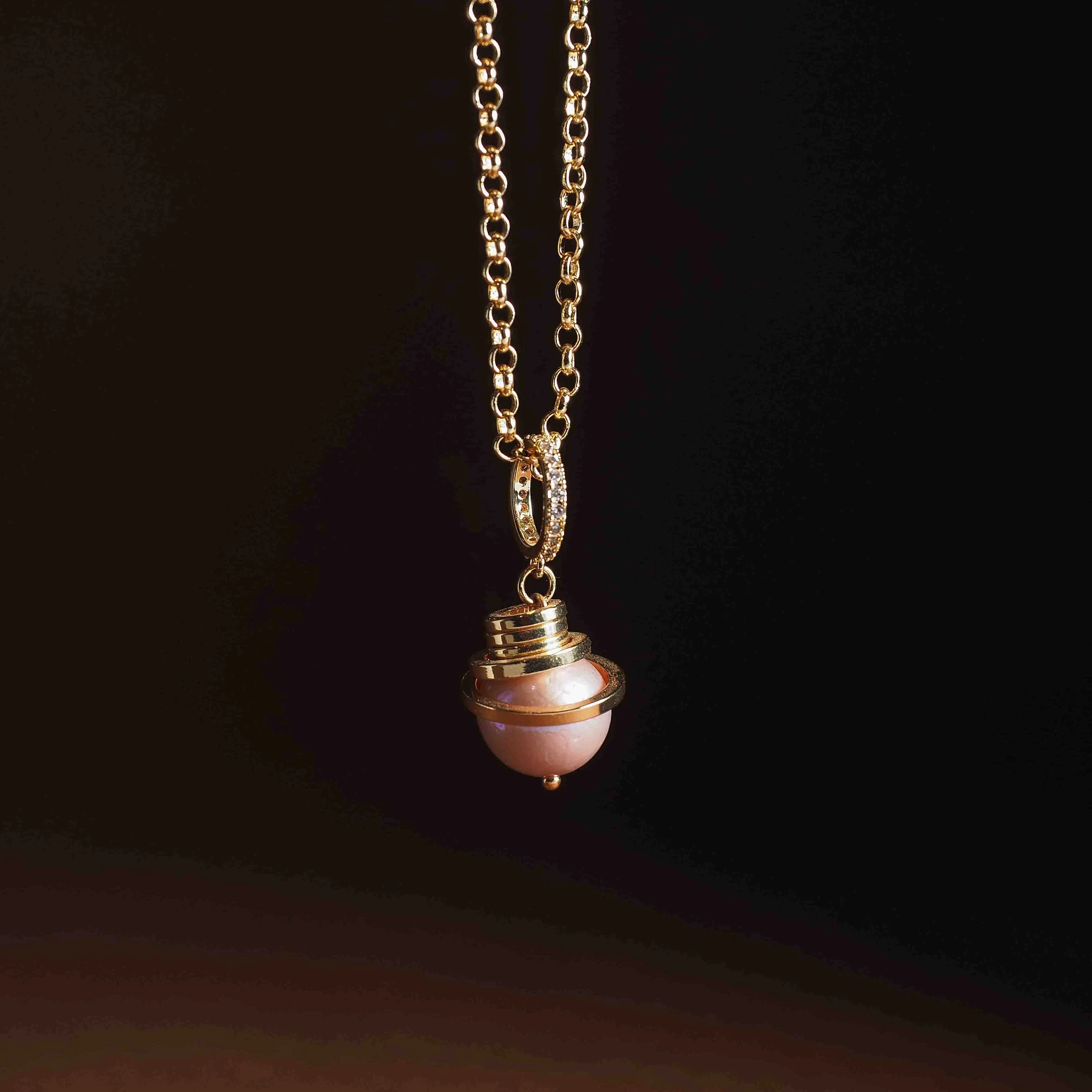 Кулон из Жемчуга