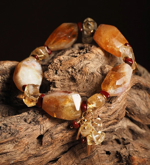Браслет из Цитрина женский