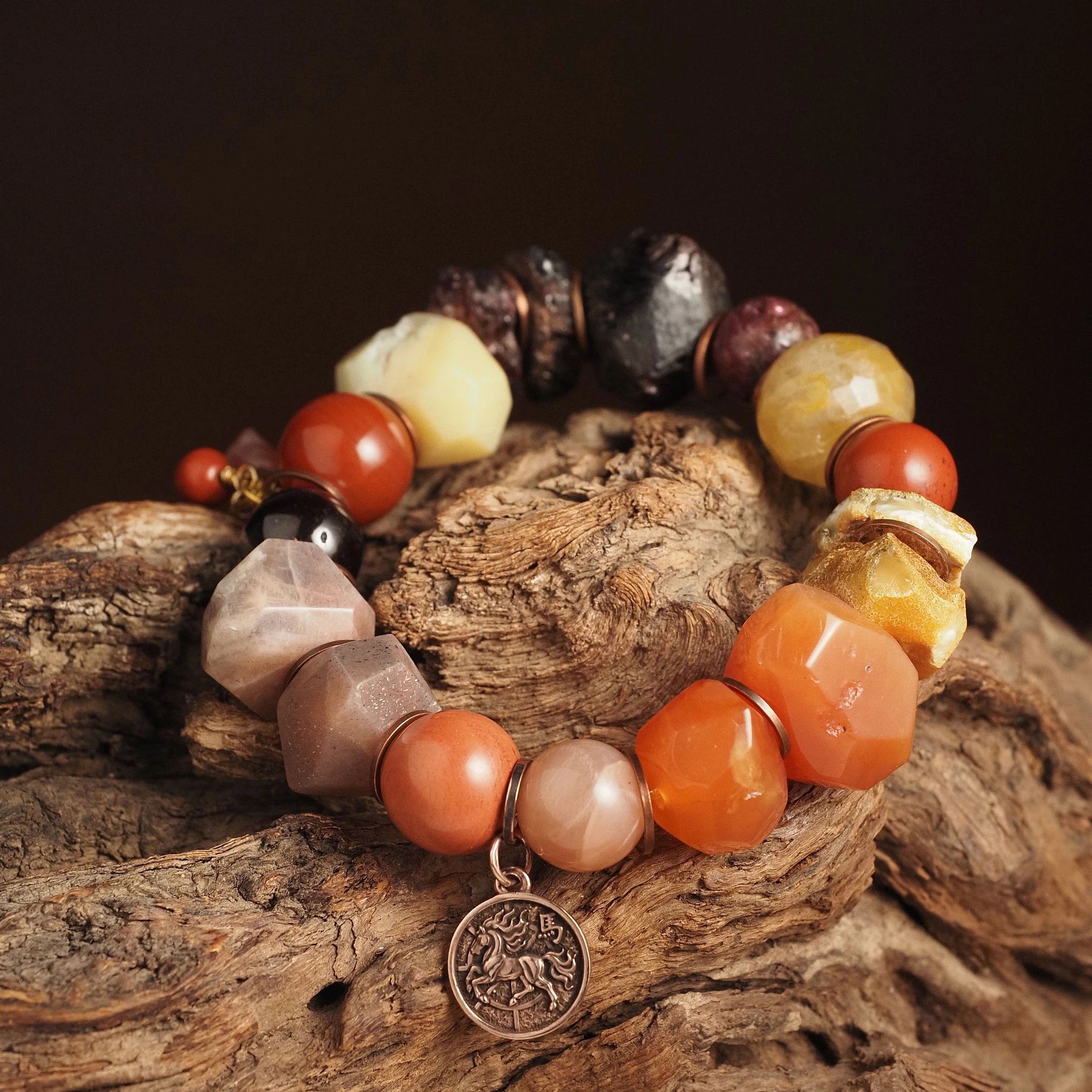 Талисман года 2026 женский №1