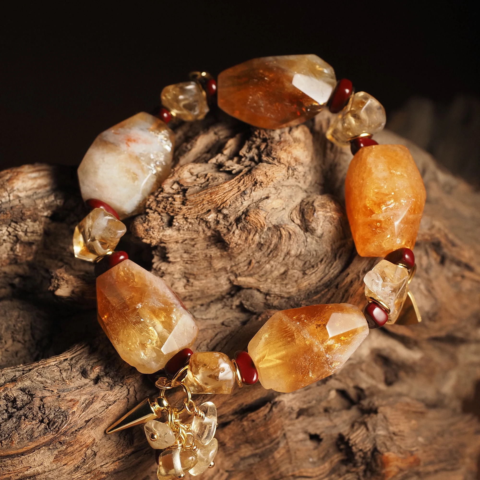 Браслет из Цитрина женский