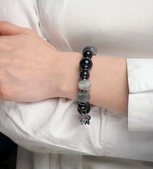 Браслет женский для 2-го числа рождения