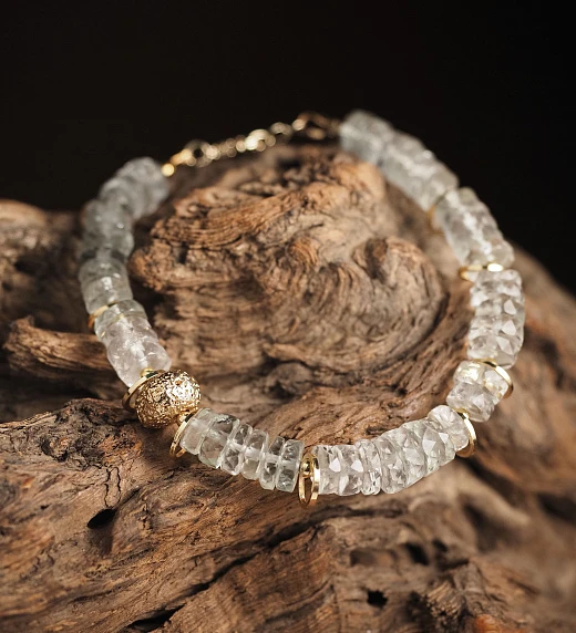 Браслет женский из зеленого Аметиста и Вулканита