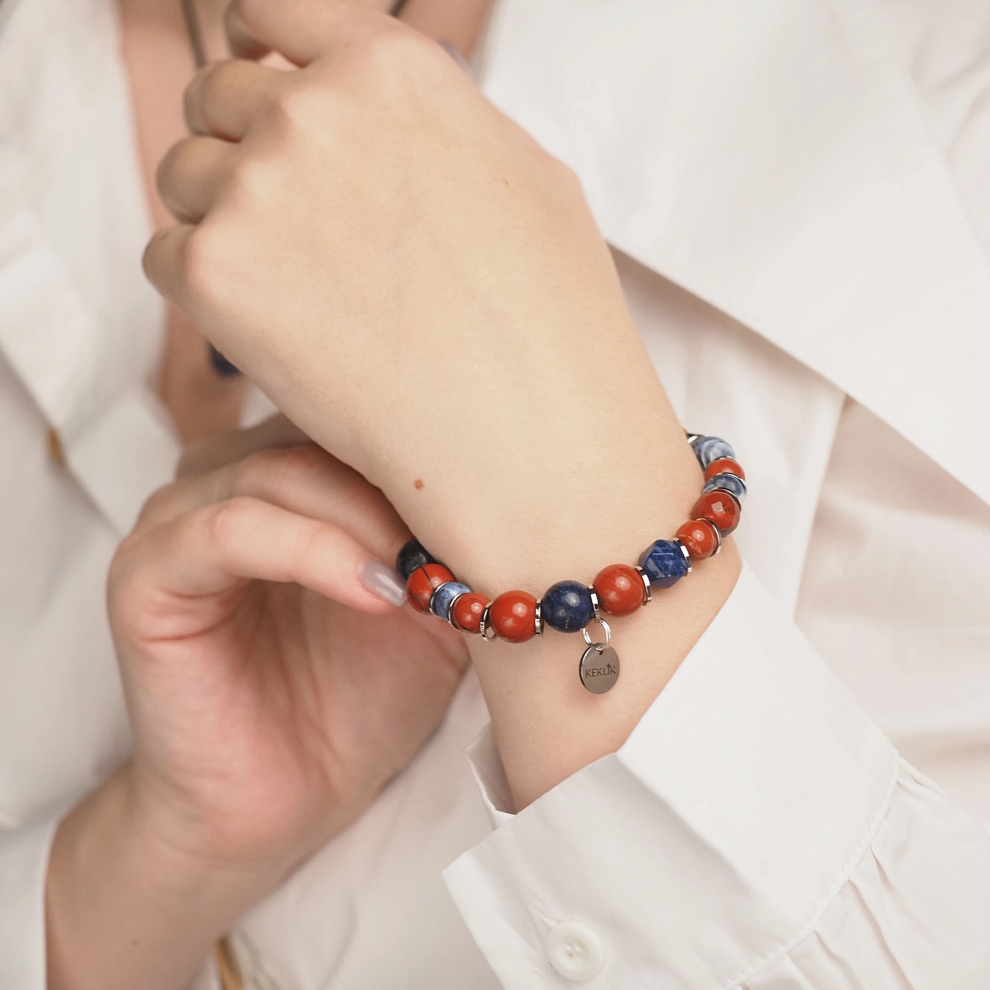 Браслет лаконичный для 26-го числа рождения