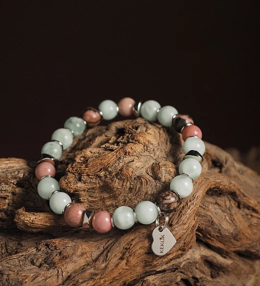 Браслет женский из Диопсида и Родонита №1