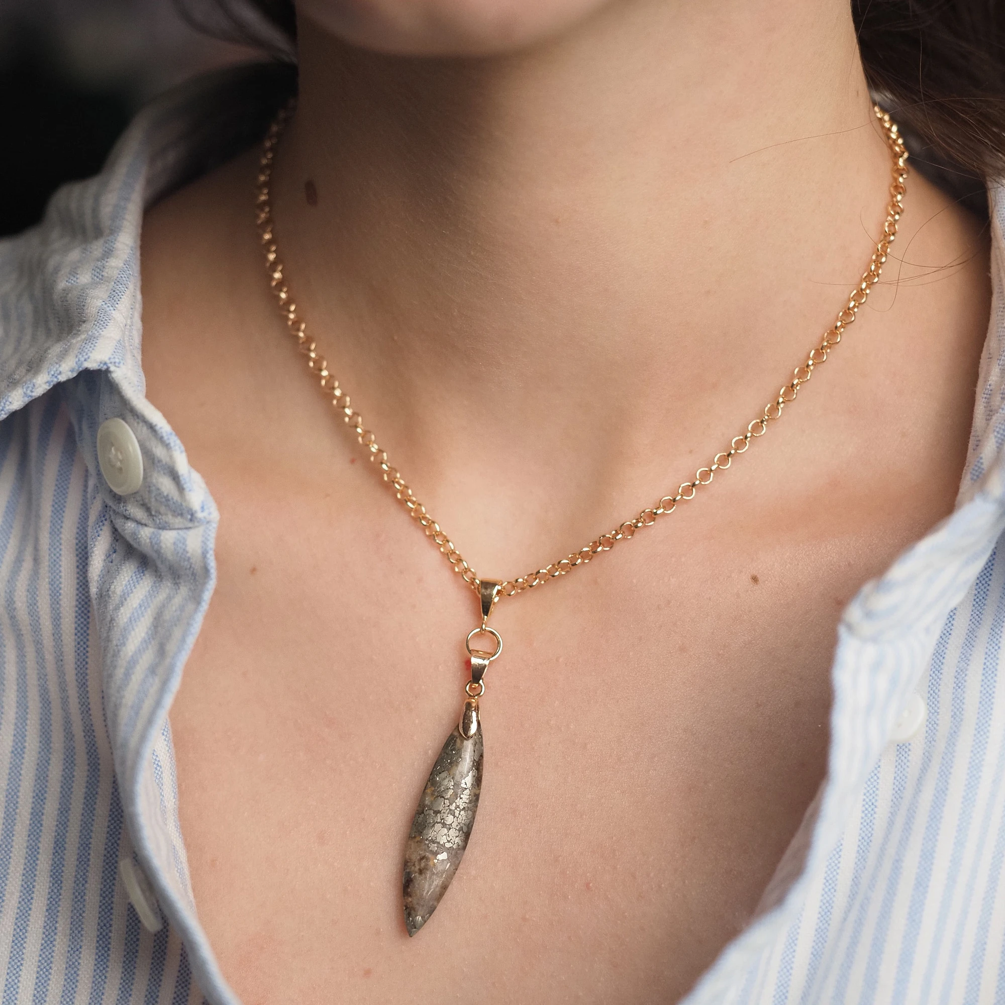 Кулон из Пренита