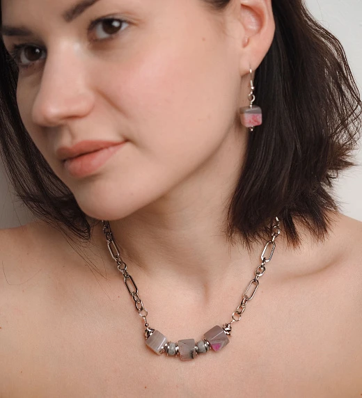 Чокер женский из Агата и Яшмы №2