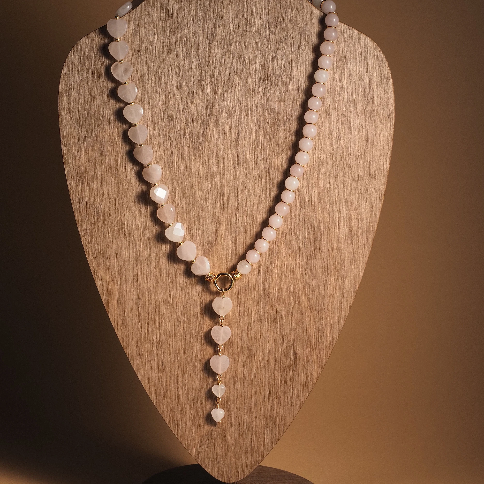 Чокер женский из Розового кварца №4