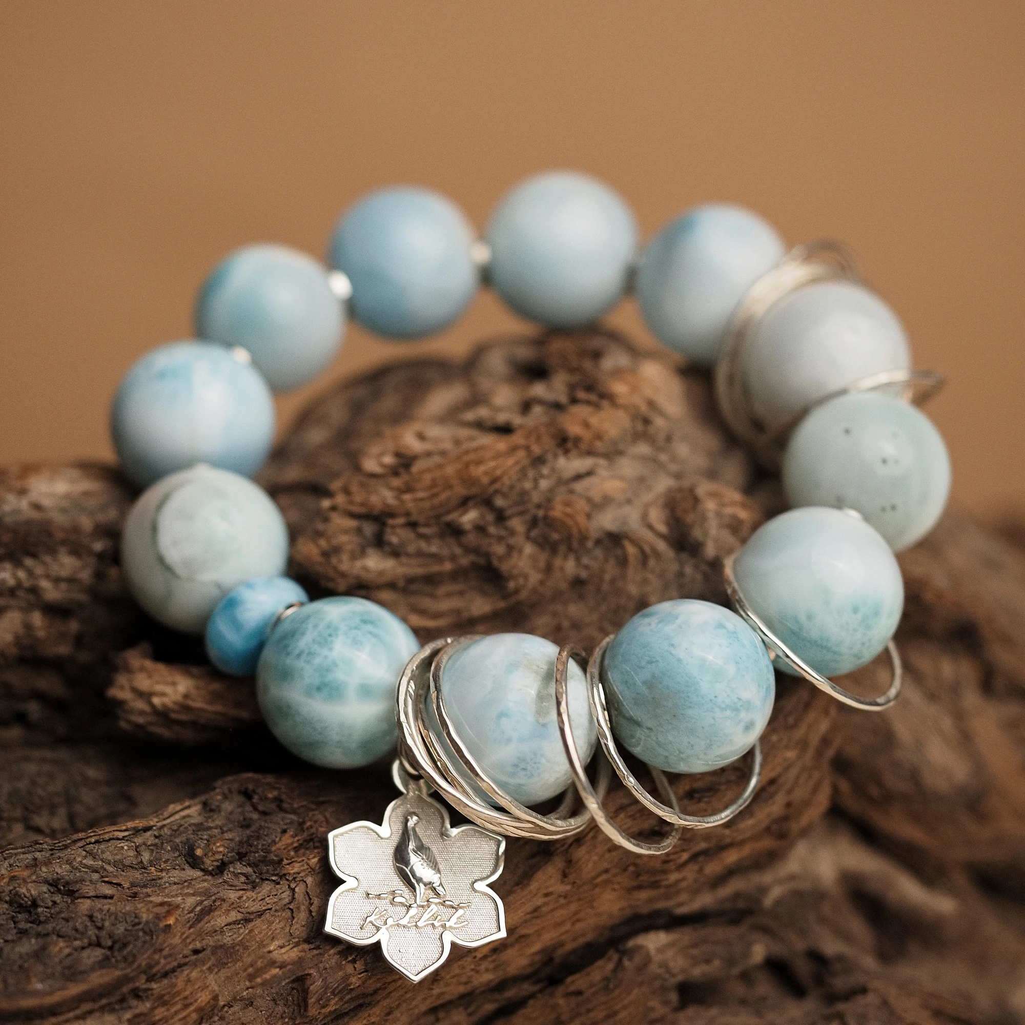 Браслет женский из Ларимара