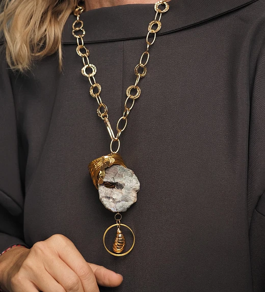 Подвеска из Варисцита