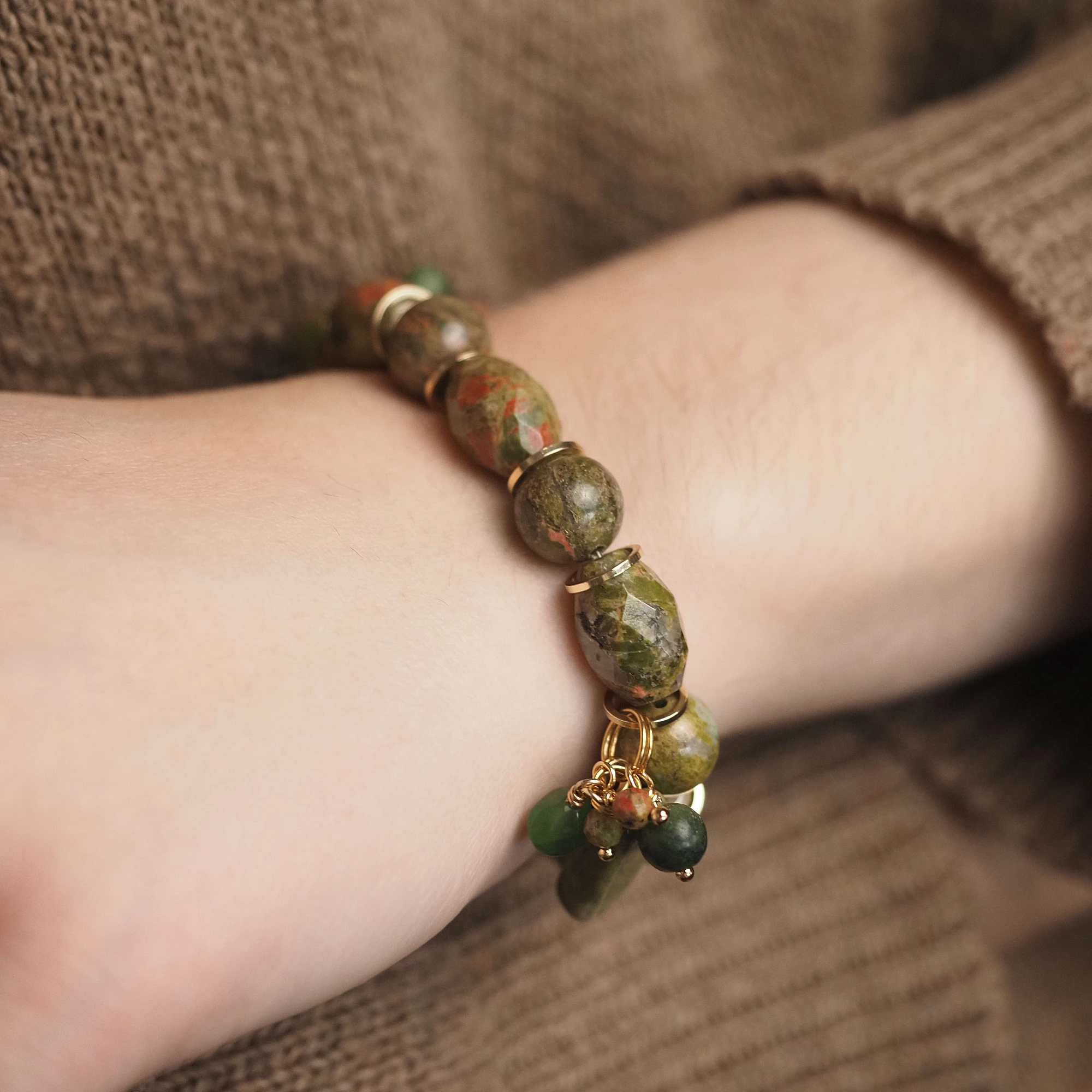 Браслет женский из Яшмы №11