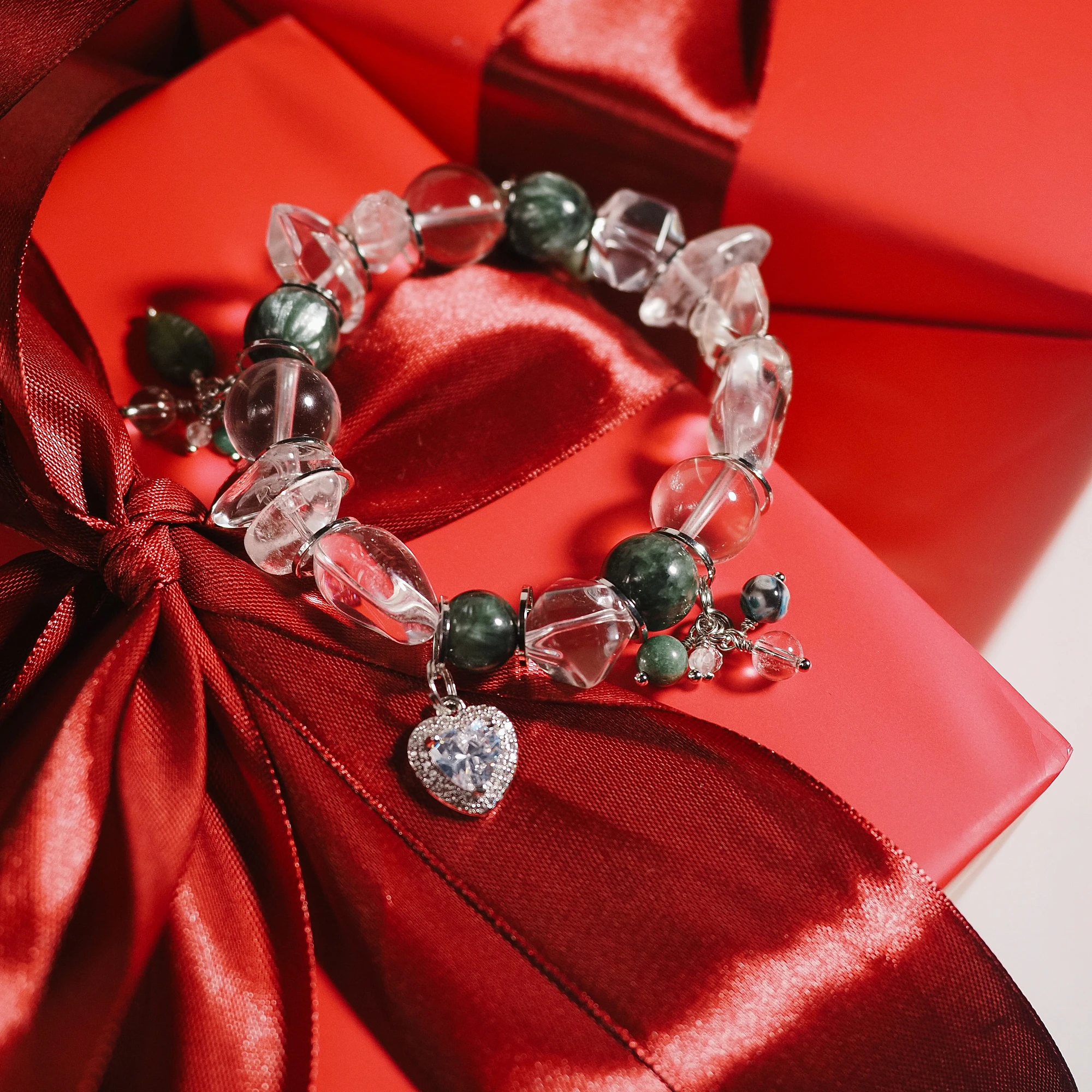 Браслет женский из Горного хрусталя и Серафинита №3